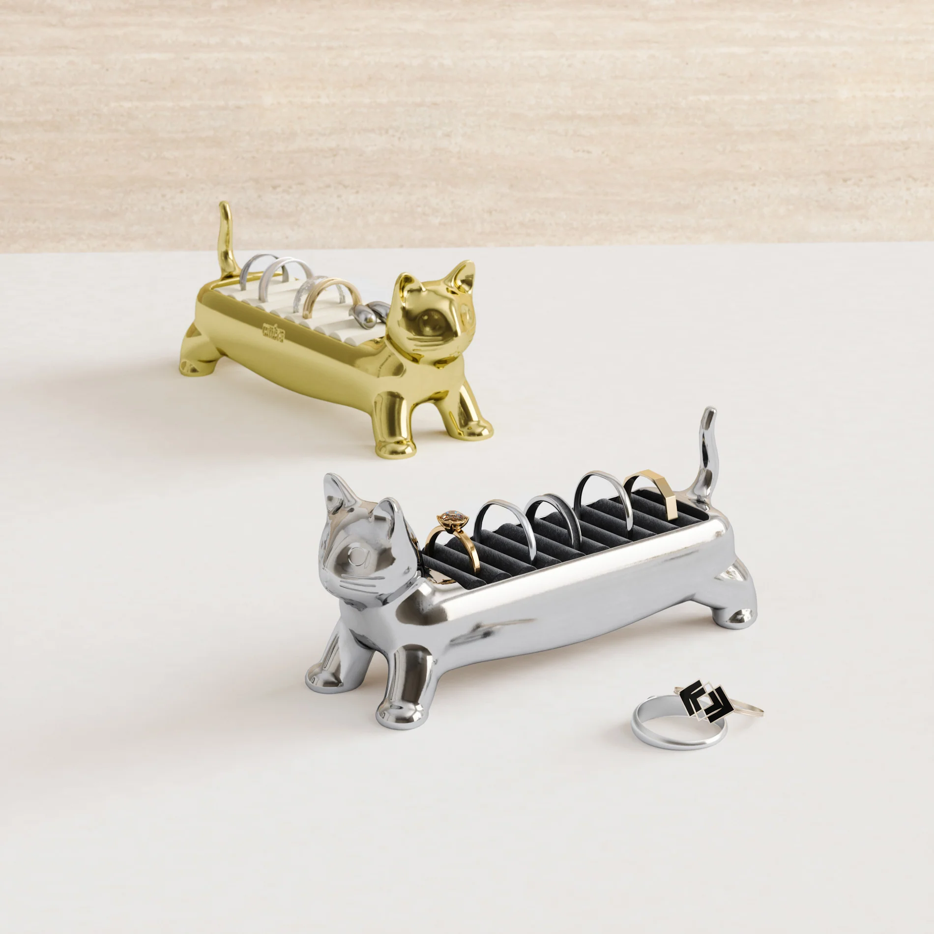 Ali Cat Ring Holder - Image 4