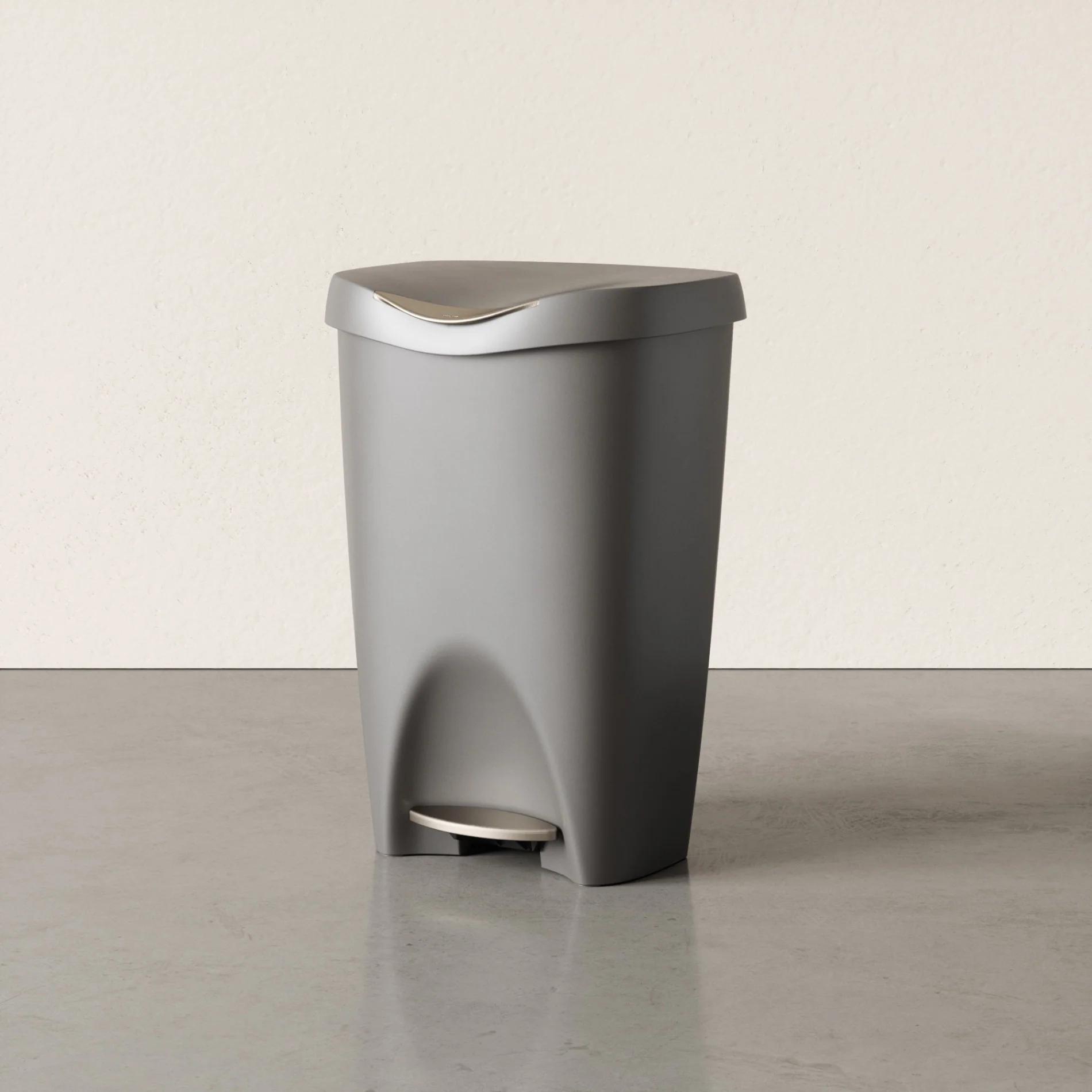 Brim Step On Trash Can - Image 14